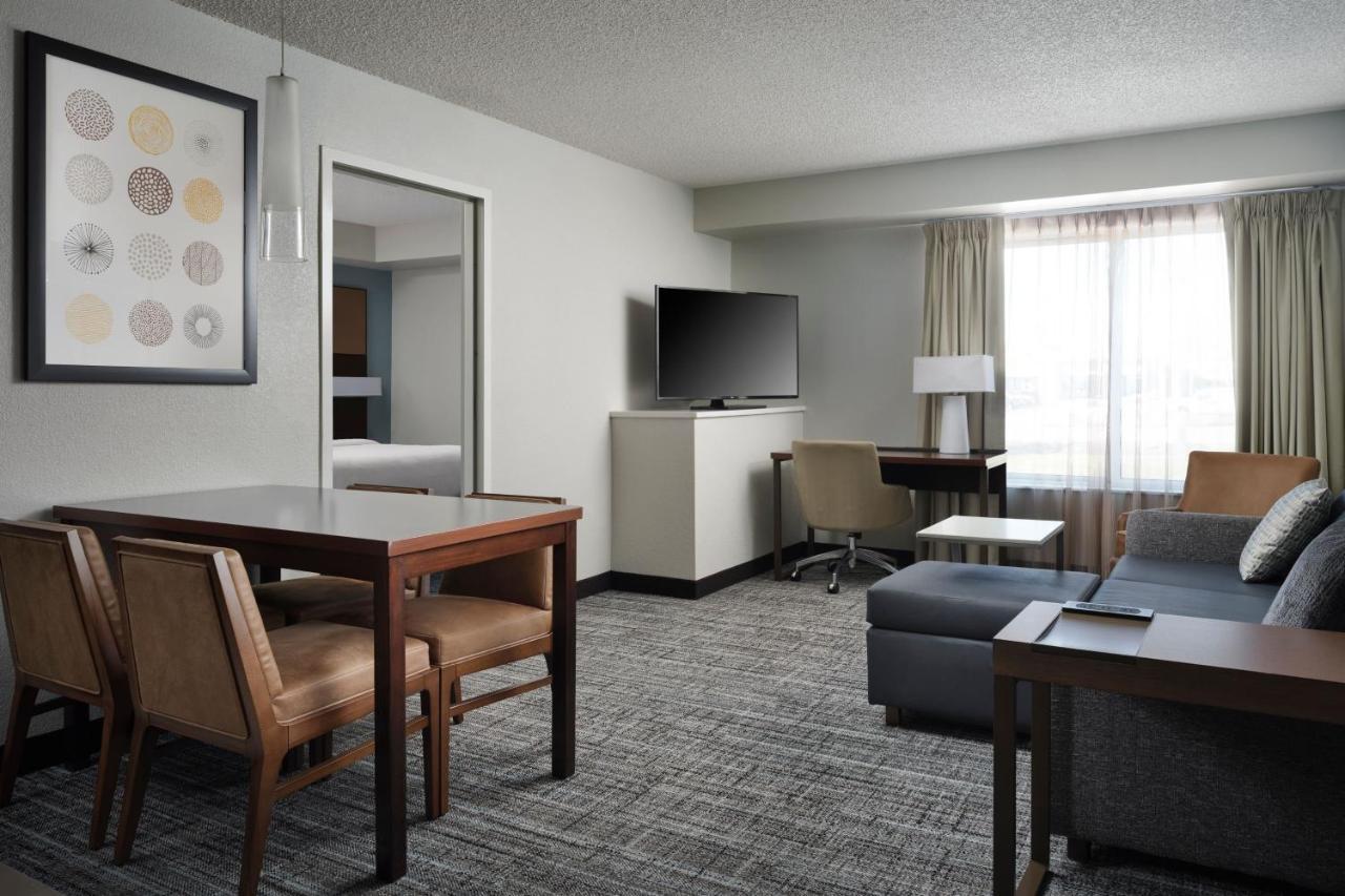 Residence Inn By Marriott Grand Rapids Airport Exterior photo
