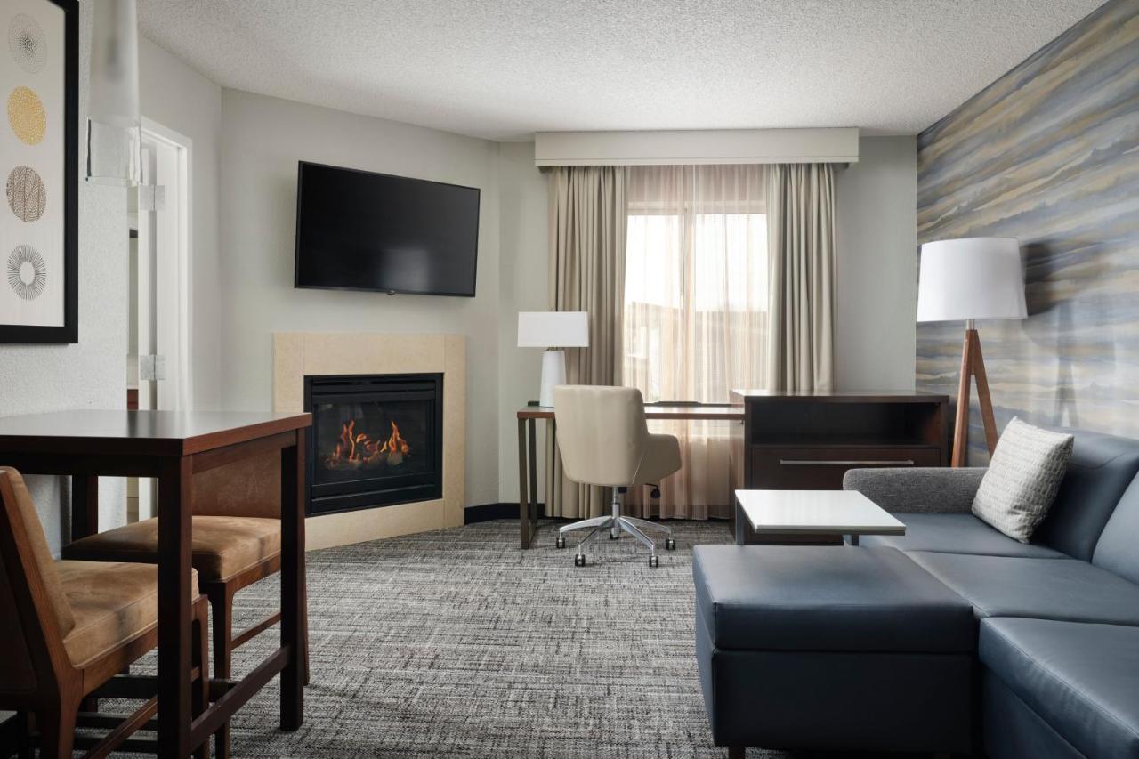 Residence Inn By Marriott Grand Rapids Airport Exterior photo