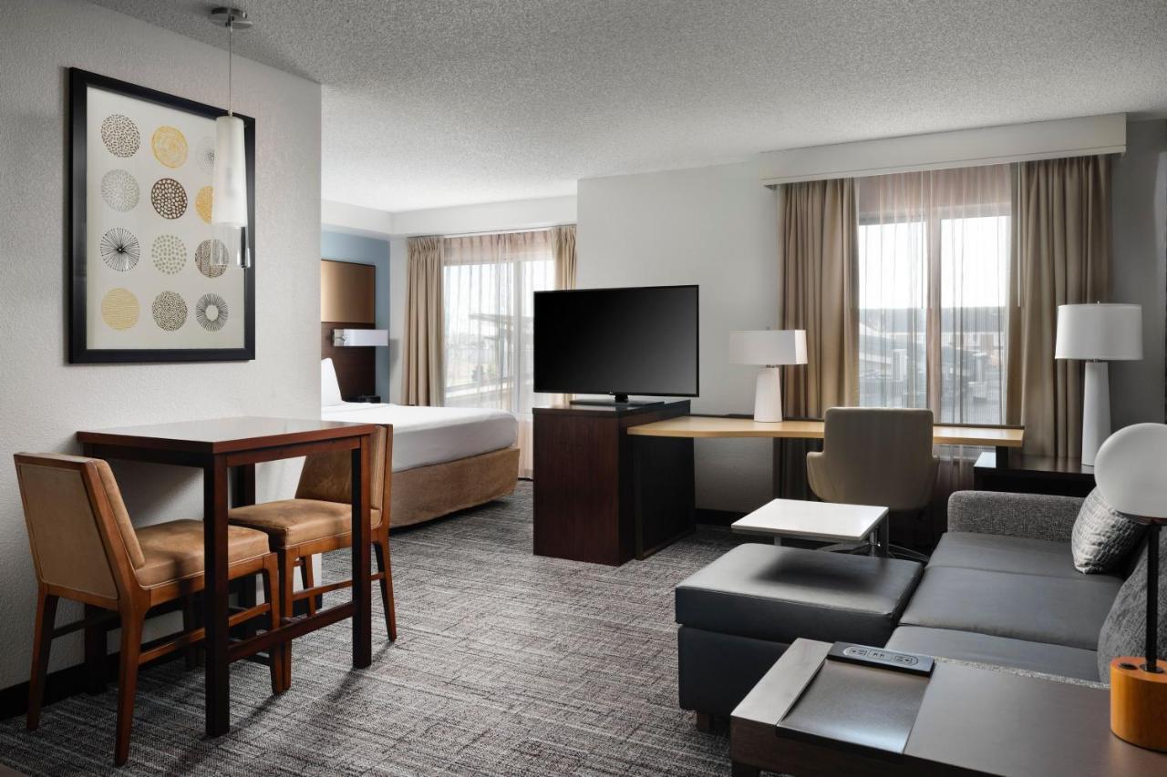 Residence Inn By Marriott Grand Rapids Airport Exterior photo